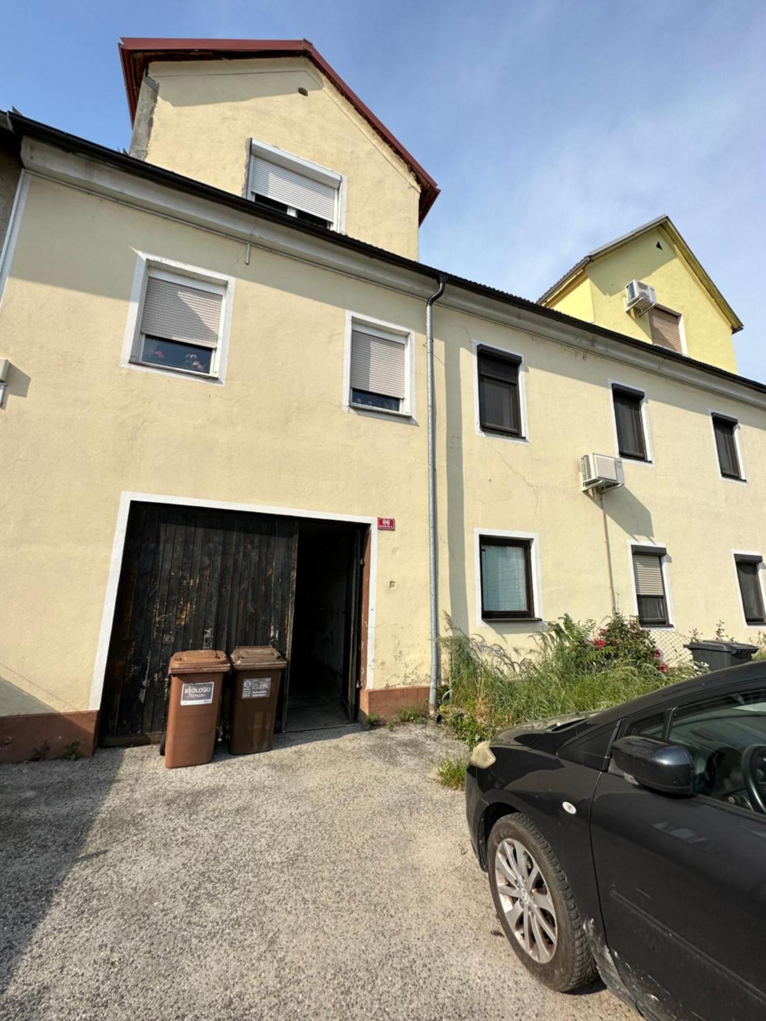 Granny'S Vintage Chic Apartment Maribor Ngoại thất bức ảnh
